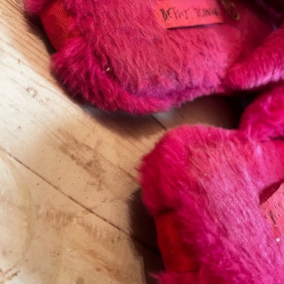 Betsey Johnson Women's Pink Slippers Sz M 7-8 Women - Picture 5 of 6